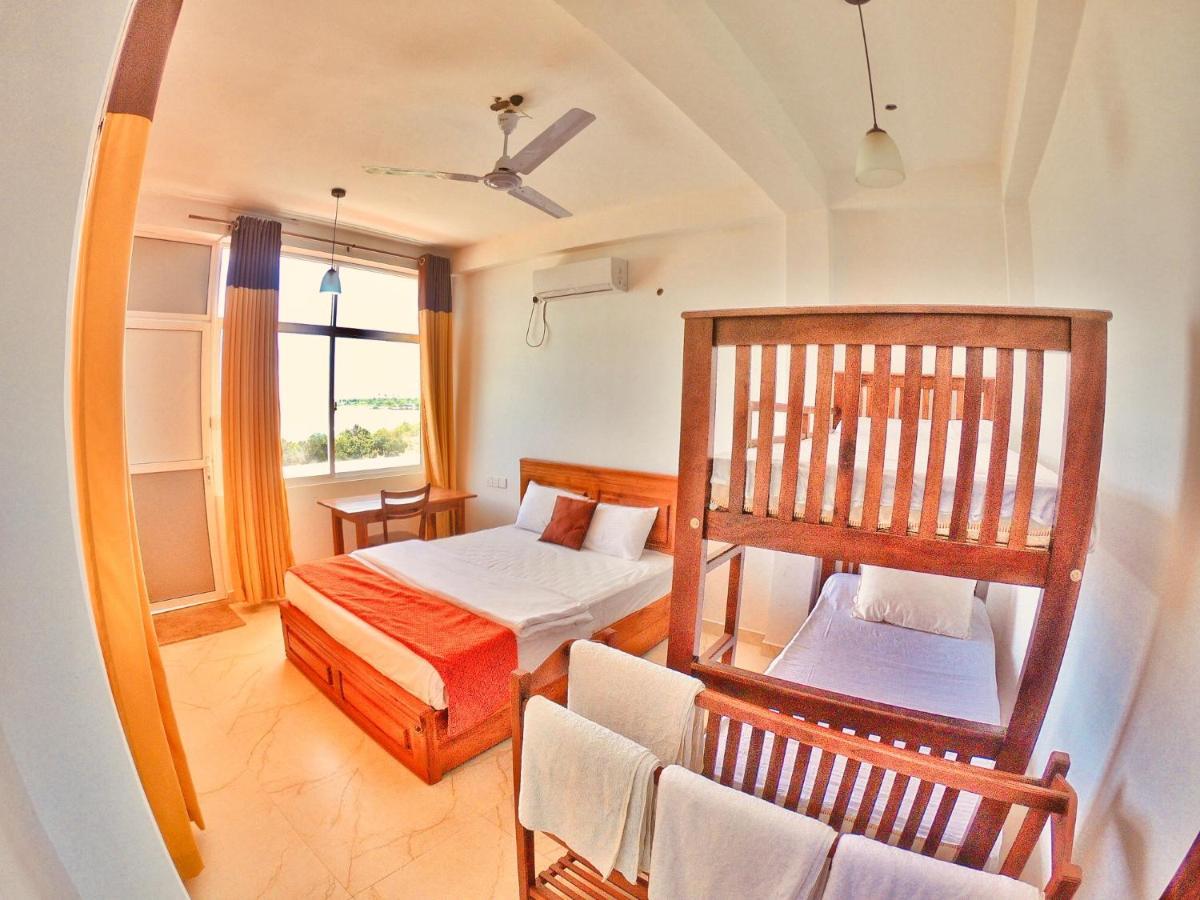 Jungle Bay Resort Тринкомале Екстериор снимка
